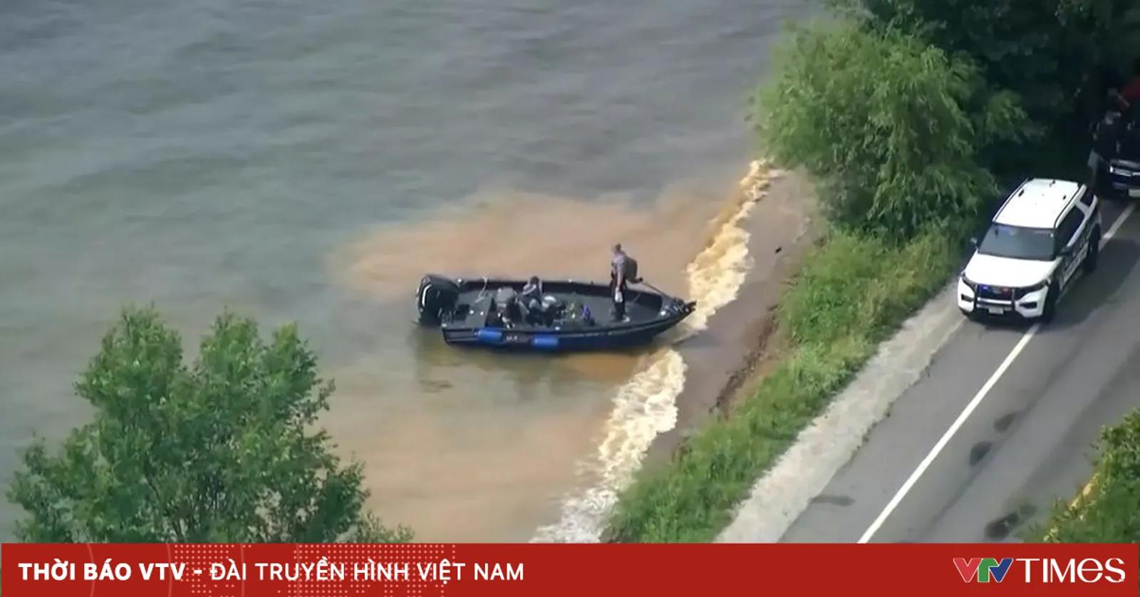 Three Children Die After Recreational Boat Capsizes on Geneva Lake During Wisconsin Storms