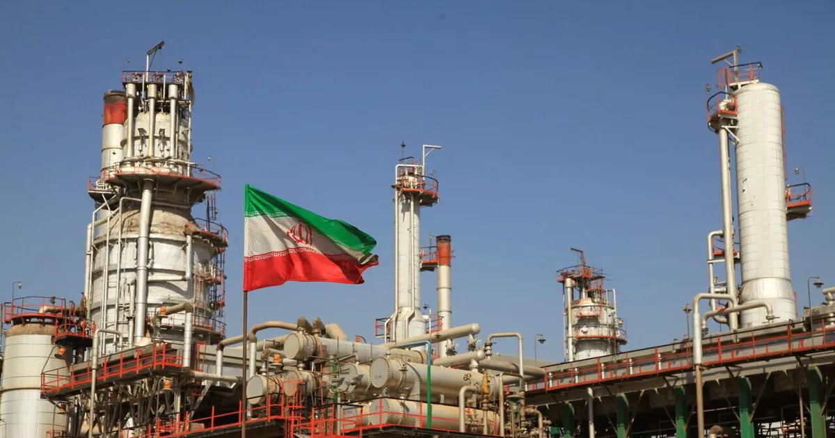 US and Iran Hold Mediated UN Talks in New York as Trump Threatens Annihilate Iran