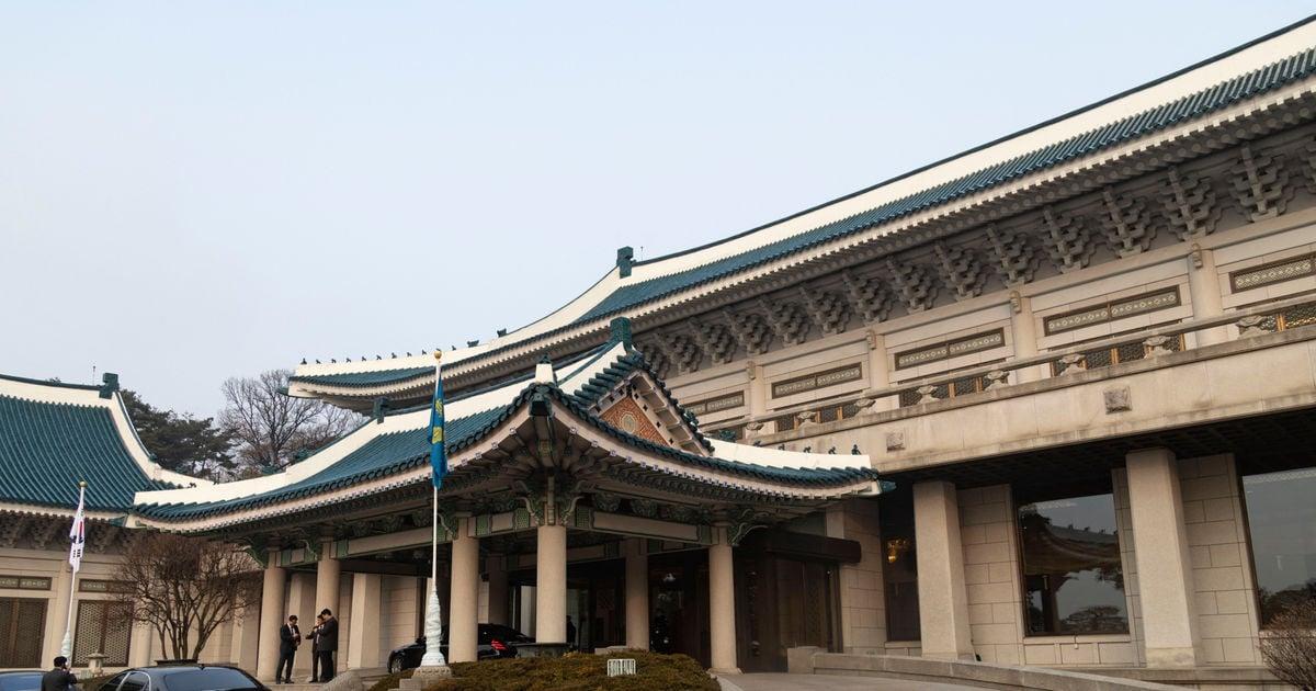 South Korea Demands Apology From Ukraine Over Disclosure Of North Korean POW Transfer