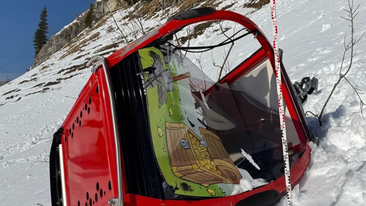 One Dead as Swiss Cable Car Gondola Crashes Down Mountain at Engelberg Resort