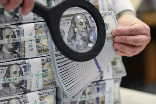 Strait of Hormuz Closure Triggers Global Oil Surge, Crude Tops $118