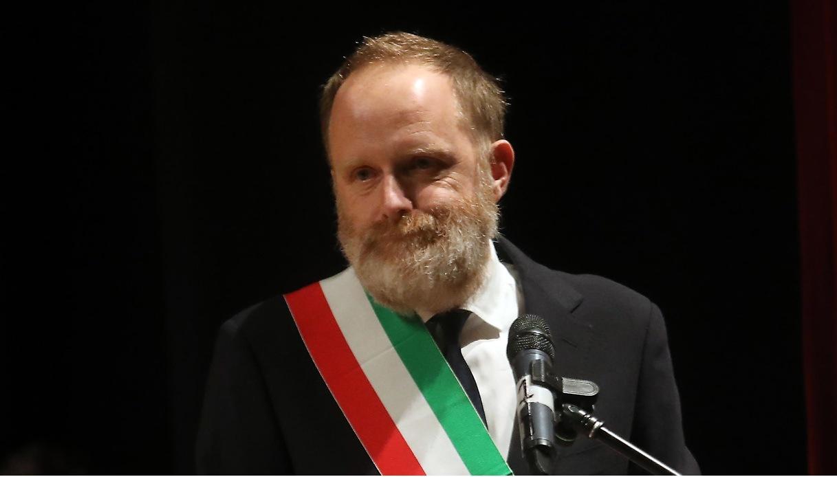 Como Mayor Alessandro Rapinese Bans Bicycles From Historic Center After E-Bike Hit