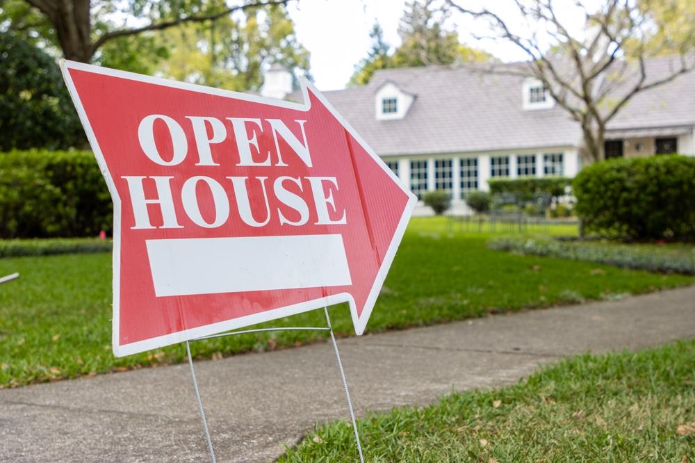 U.S. Existing Home Sales Fall 2.0% in August to 3.98 Million Units