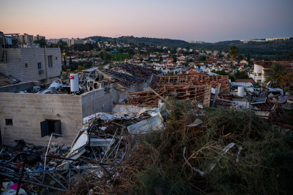 Amnesty Demands War Crimes Probe After Iran Kills 9 in Beit Shemesh