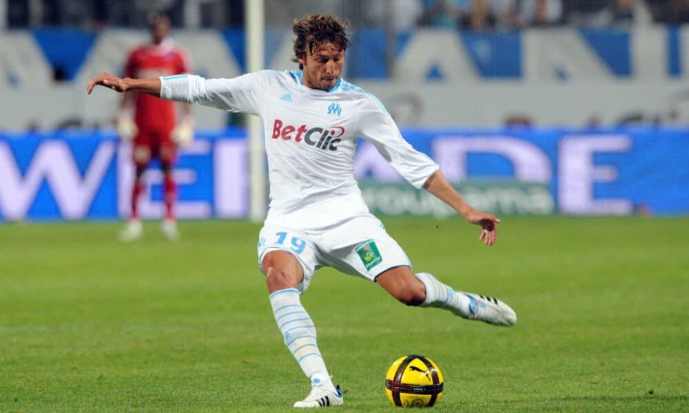 La Provence Poll Voters Elect Gabriel Heinze OM's Best Left-Back Of 21st Century