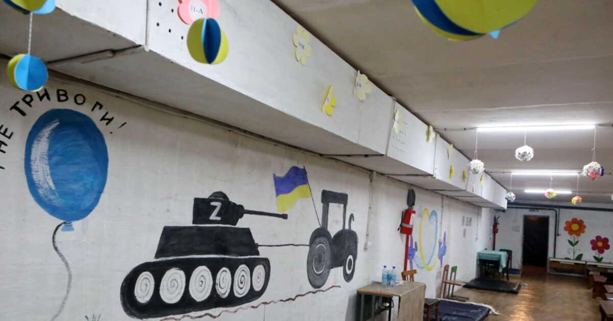 Russian Soldiers Say Superiors Executed Comrades, While Ukraine Faces Food Supply Crisis