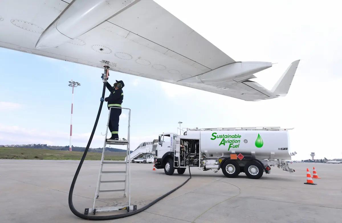 UK Government Lets Airlines Change Schedules Early Over Jet Fuel Shortages Linked to Middle East Conflict