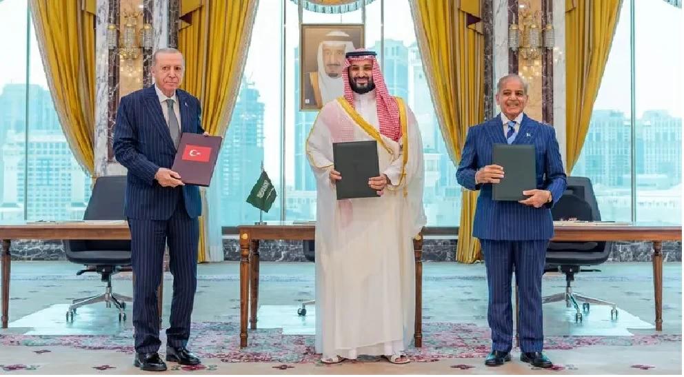 Turkey Hosts Saudi Arabia and Pakistan for Mecca Defense Pact Committee Meeting in İstanbul