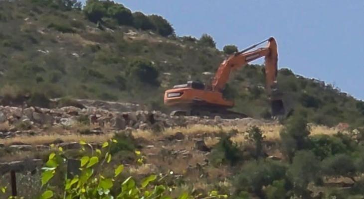 Israeli Forces Clear Palestinian Lands In Nahalin, West Of Bethlehem, As Settlers Smash Gravestones