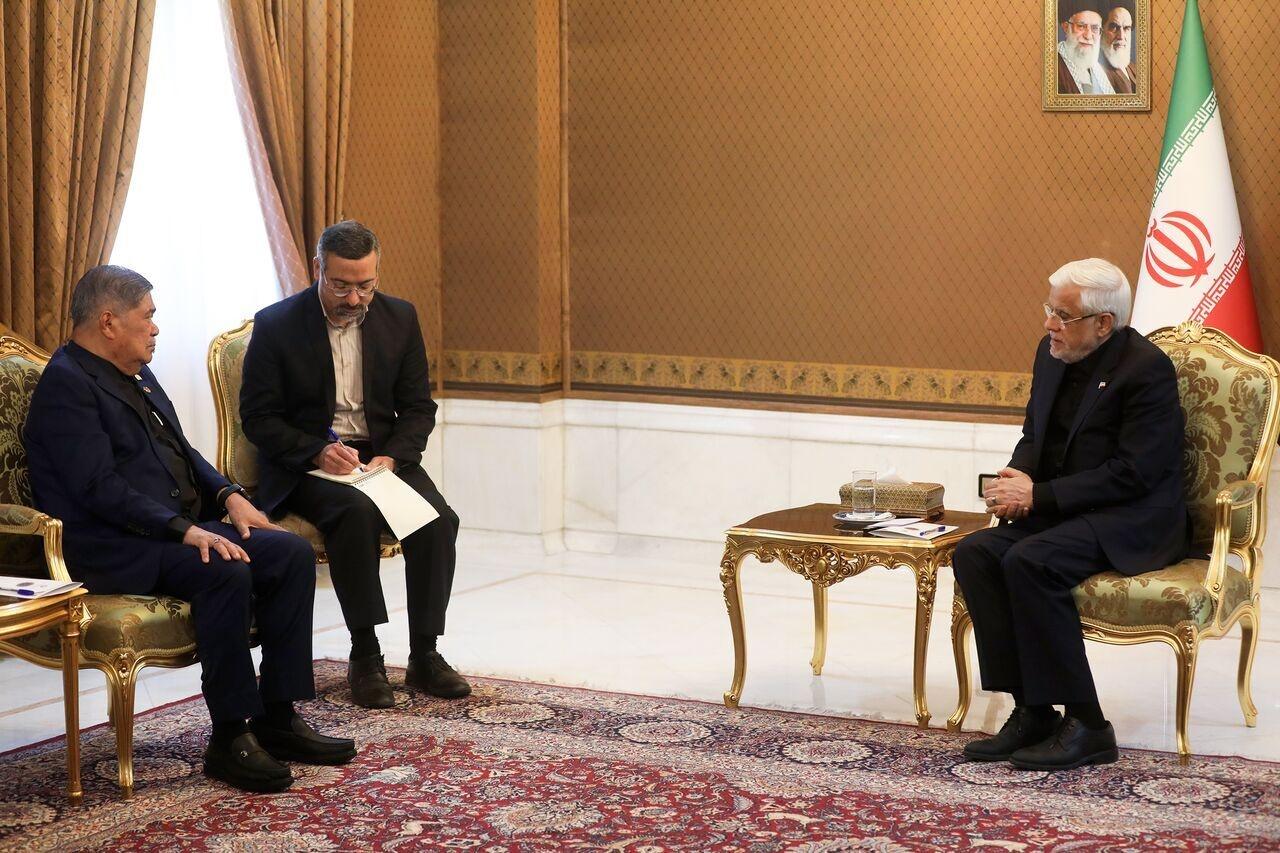 Iran’s First Vice President Mohammad Reza Aref Says Post-War Cooperation With Islamic Nations Expands