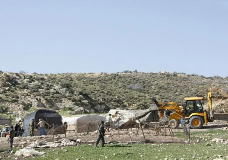 Israeli Colonists Establish New Colonial Outpost Near Bruqin Schools West of Salfit