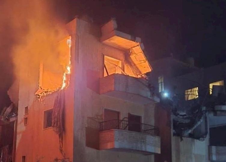 Israel Strikes Bekaa; Lebanese Health Ministry Reports 10 Dead and 24 Injured