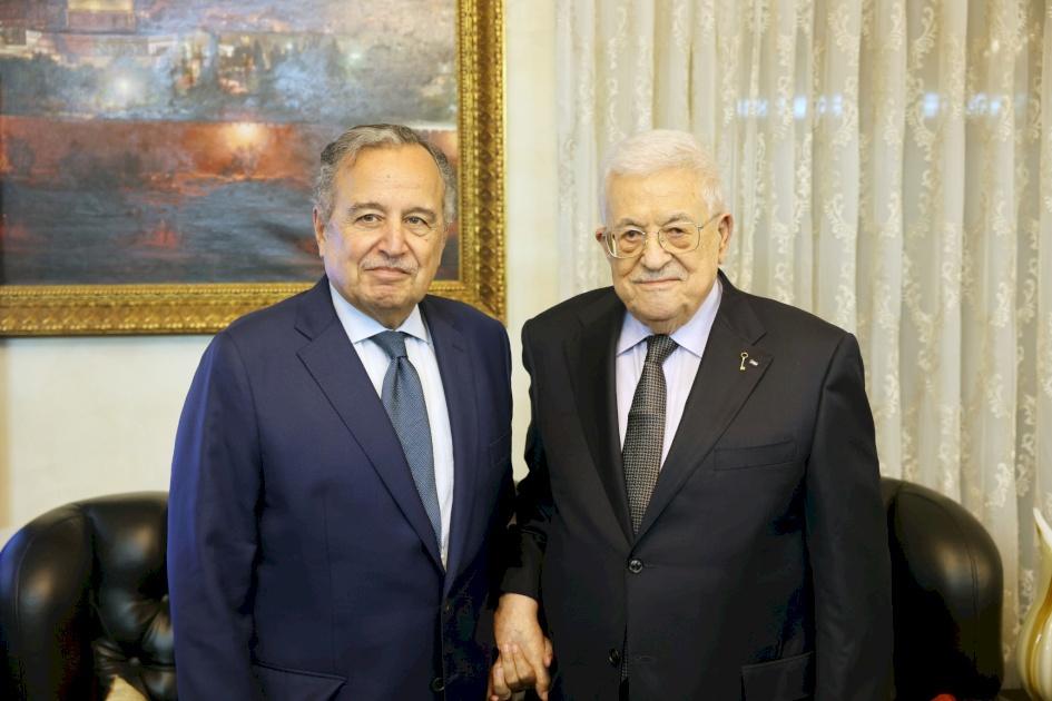Mahmoud Abbas Meets UN Secretary-General Nabil Fahmy in Amman to Coordinate Arab Support