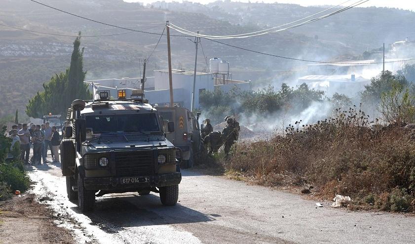 Palestinian Kills Two Israeli Soldiers in Tell Raid, Israeli Forces Burn Homes