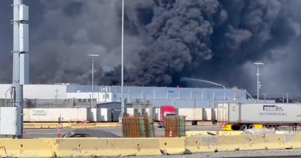 Boyle Heights Warehouse Fire Prompts Shelter-In-Place After Ammonia Leak Warning