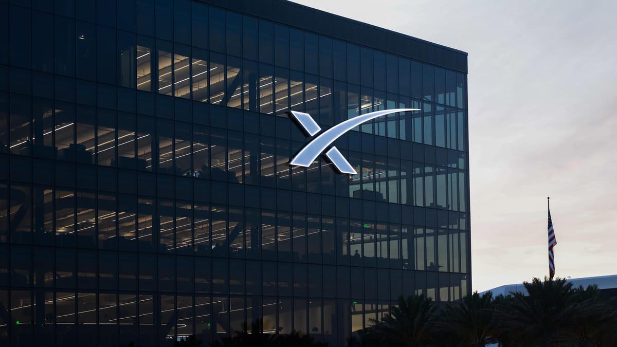 SpaceX Reports $7.81 Billion Revenue, Narrows Net Loss to $541 Million