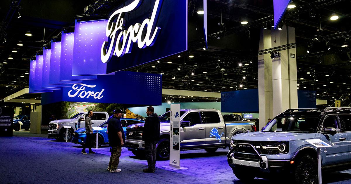 Ford EV Chief Doug Field Leaves Amid Leadership Reorganization