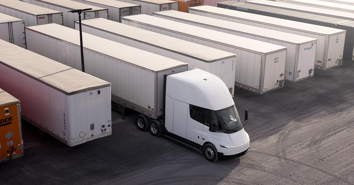 Einride Orders 500 Tesla Semi Trucks, Rolling Out Across California, Texas, New Jersey
