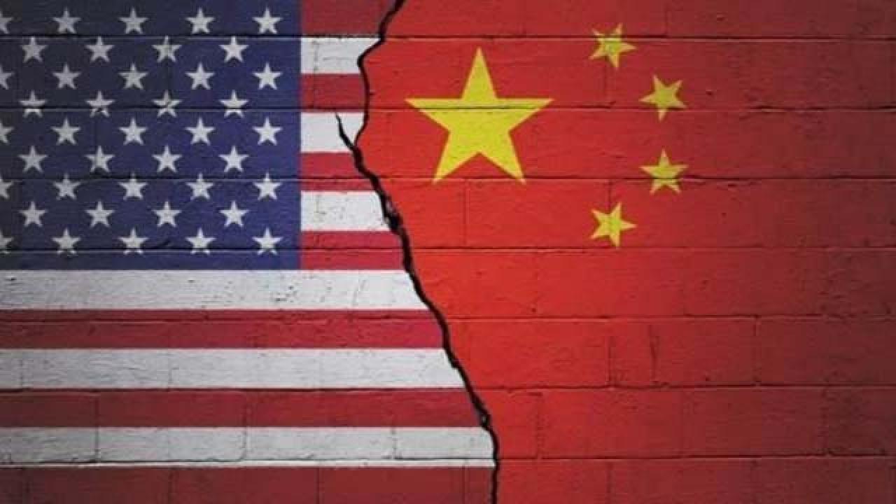 Donald Trump Meets Xi Jinping in Beijing, Praises U.S.-China Relationship
