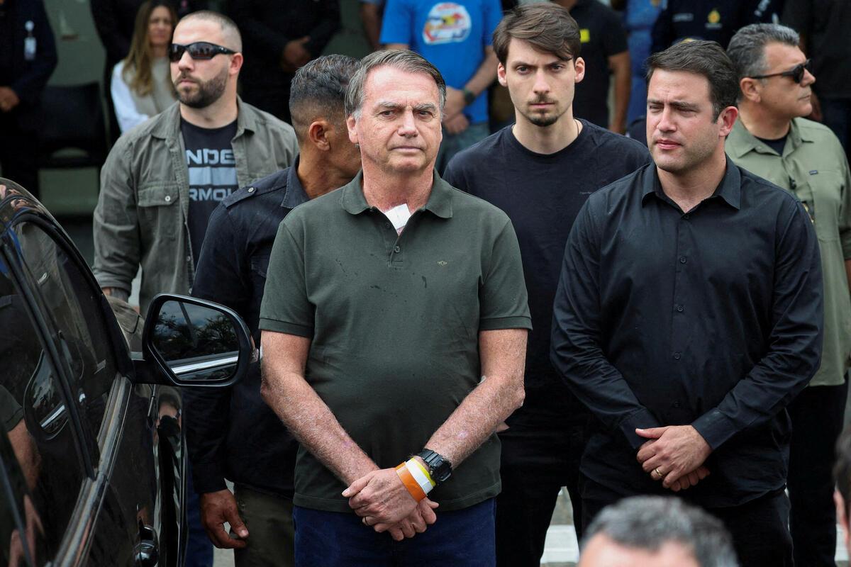 Brazil's Supreme Court Orders Convicted Coup-Plotter Jair Bolsonaro to Begin 27-Year Prison Term