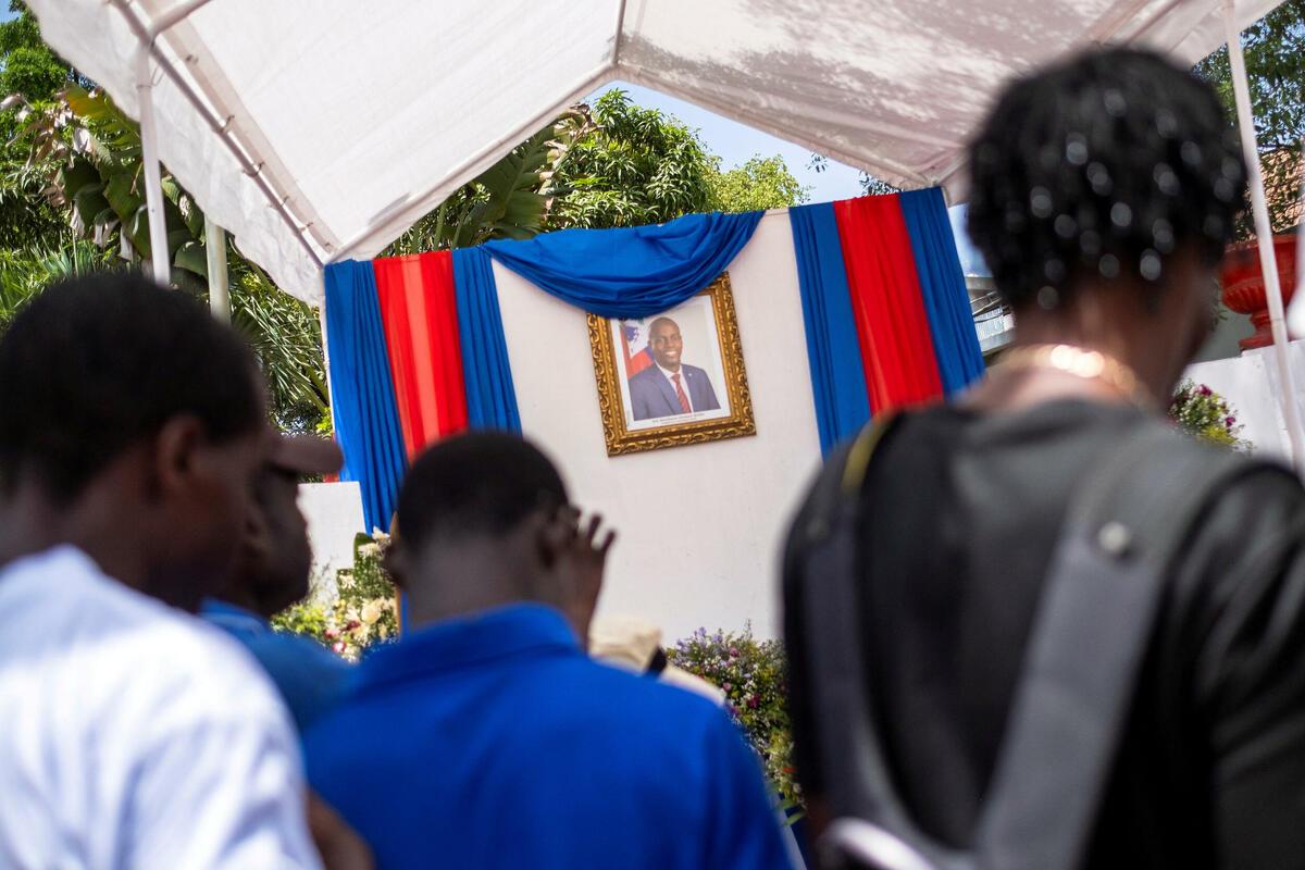 FBI Transfers 18 Moïse Assassination Suspects From Haiti to Florida for Trial
