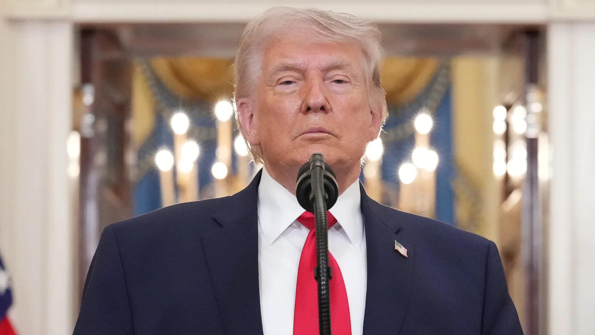 Trump Sets 8 pm Deadline to Strike Iran Infrastructure, Threatens Total Devastation