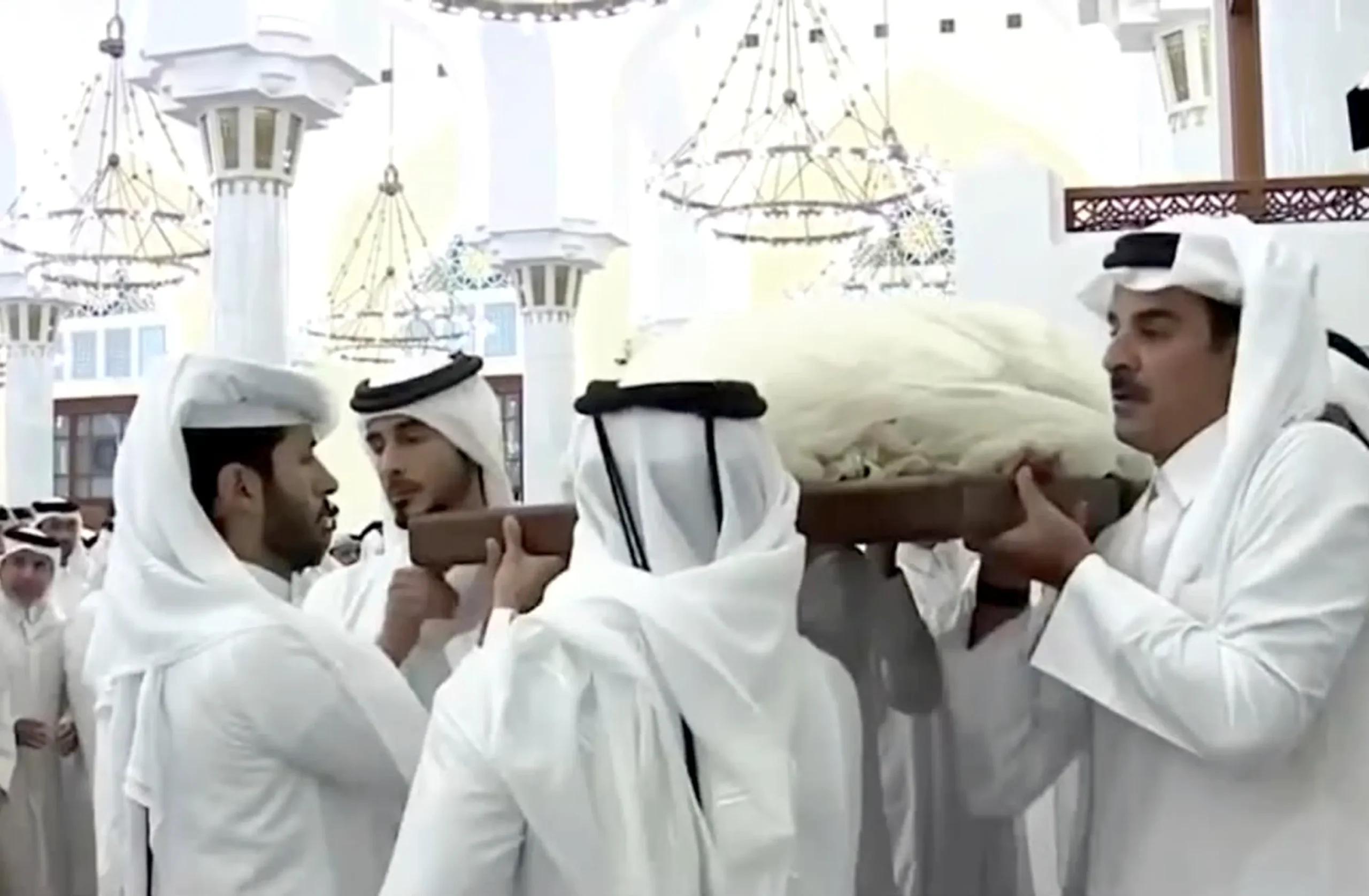 President Ahmad Al-Sharaa Travels To Doha To Offer Condolences To Emir Sheikh Tamim