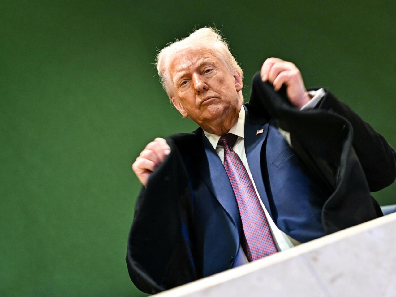 Trump Forms Hyperintelligence Force Led by Jay Clayton To Deliver 120-Day AI Risk Report