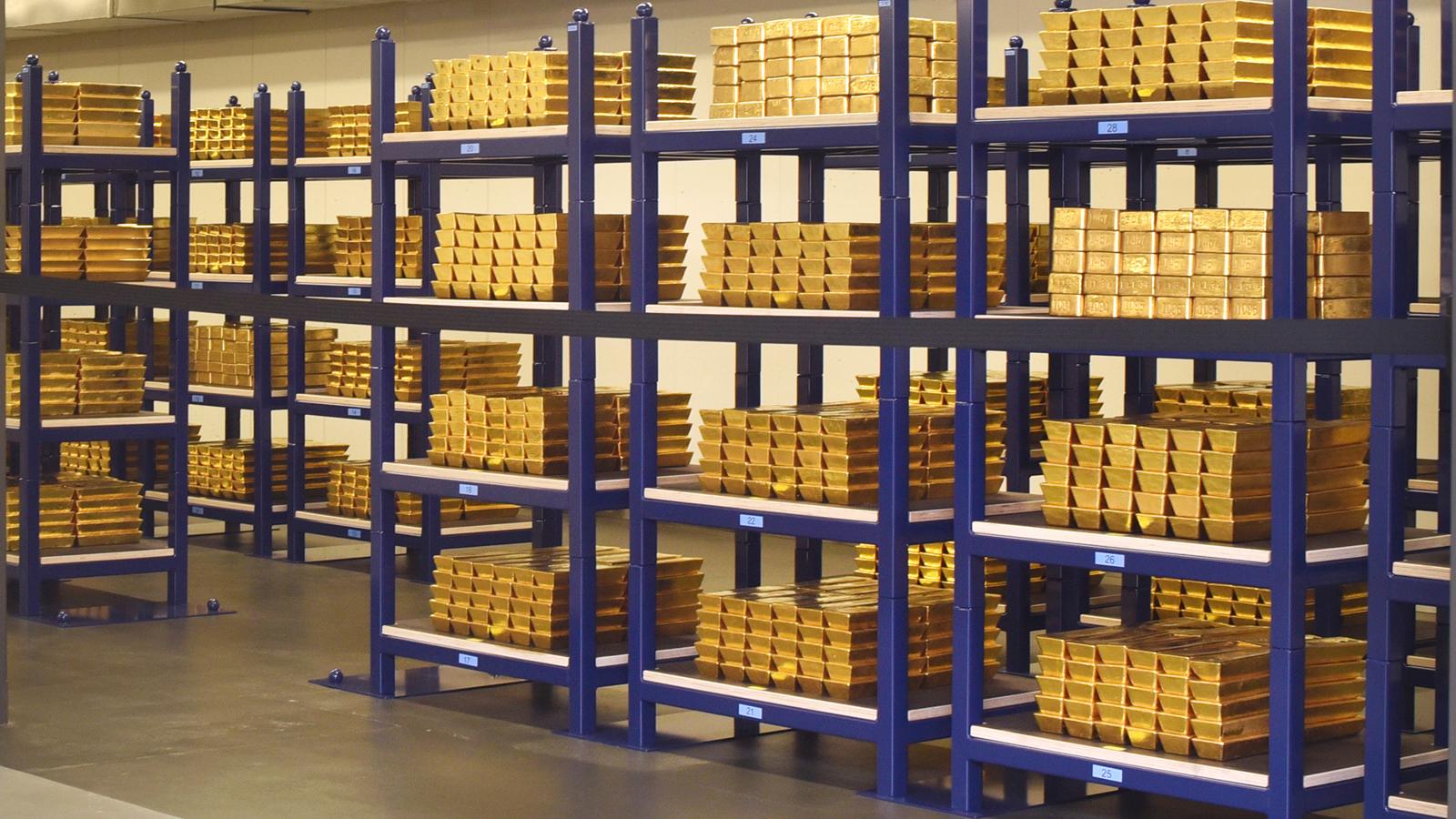 De Nederlandsche Bank Moves 86 Tonnes Of Gold From US And Canada To London