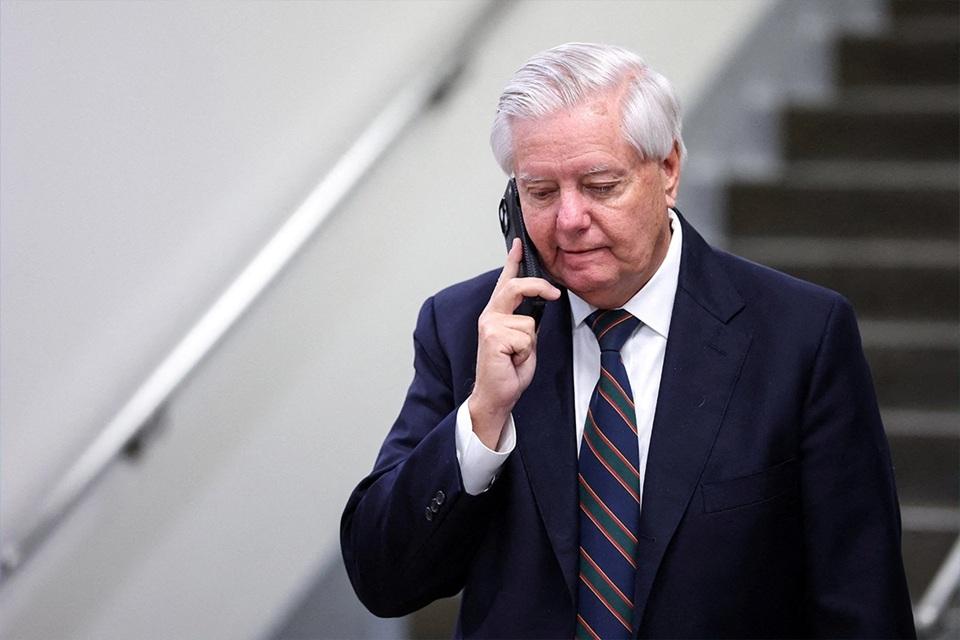 U.S. Senator Lindsey Graham Dies At 71 After Aortic Dissection