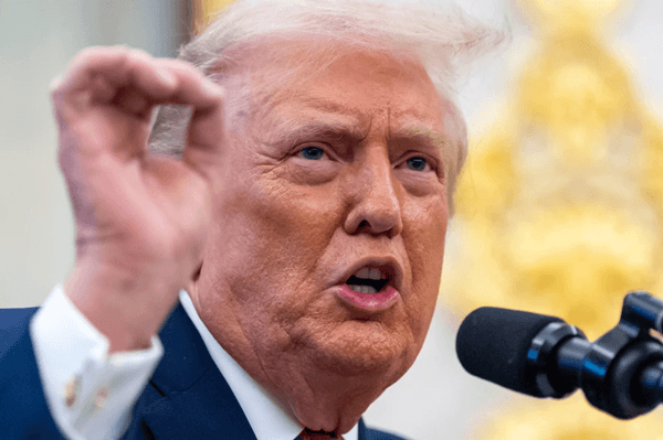 Trump Bans Entry From Syria And Palestine, Blocks Palestinian Authority Travel Documents