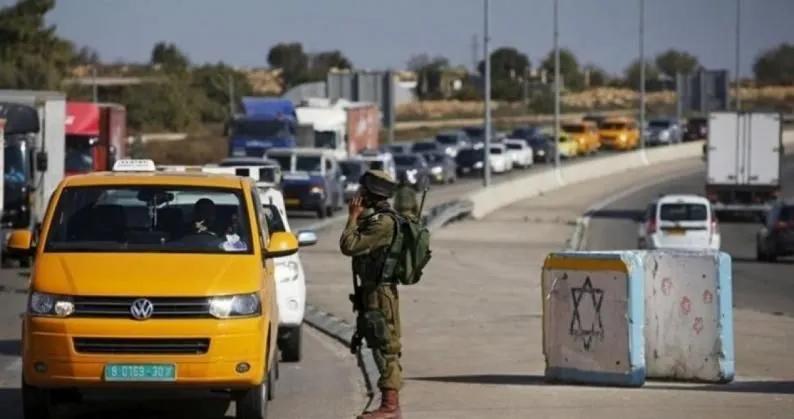 Israeli Forces Tighten Measures At Tulkarm Entrances, Disrupting Palestinian Traffic