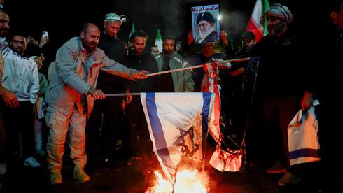 Most Israelis Oppose Iran Ceasefire and Hezbollah Truce, Poll Finds