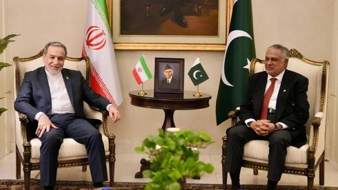 Abbas Araghchi Arrives in Pakistan as Witkoff and Kushner Prepare Direct Iran Talks