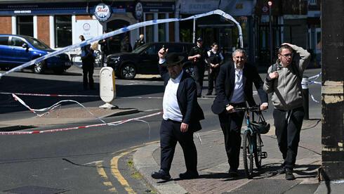 London Police Declare Terrorist Stabbing of Two Jewish Men in Golders Green