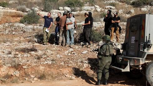 IDF Detains Democratic Candidate Brad Lander During Olive Harvest Near Nehalim