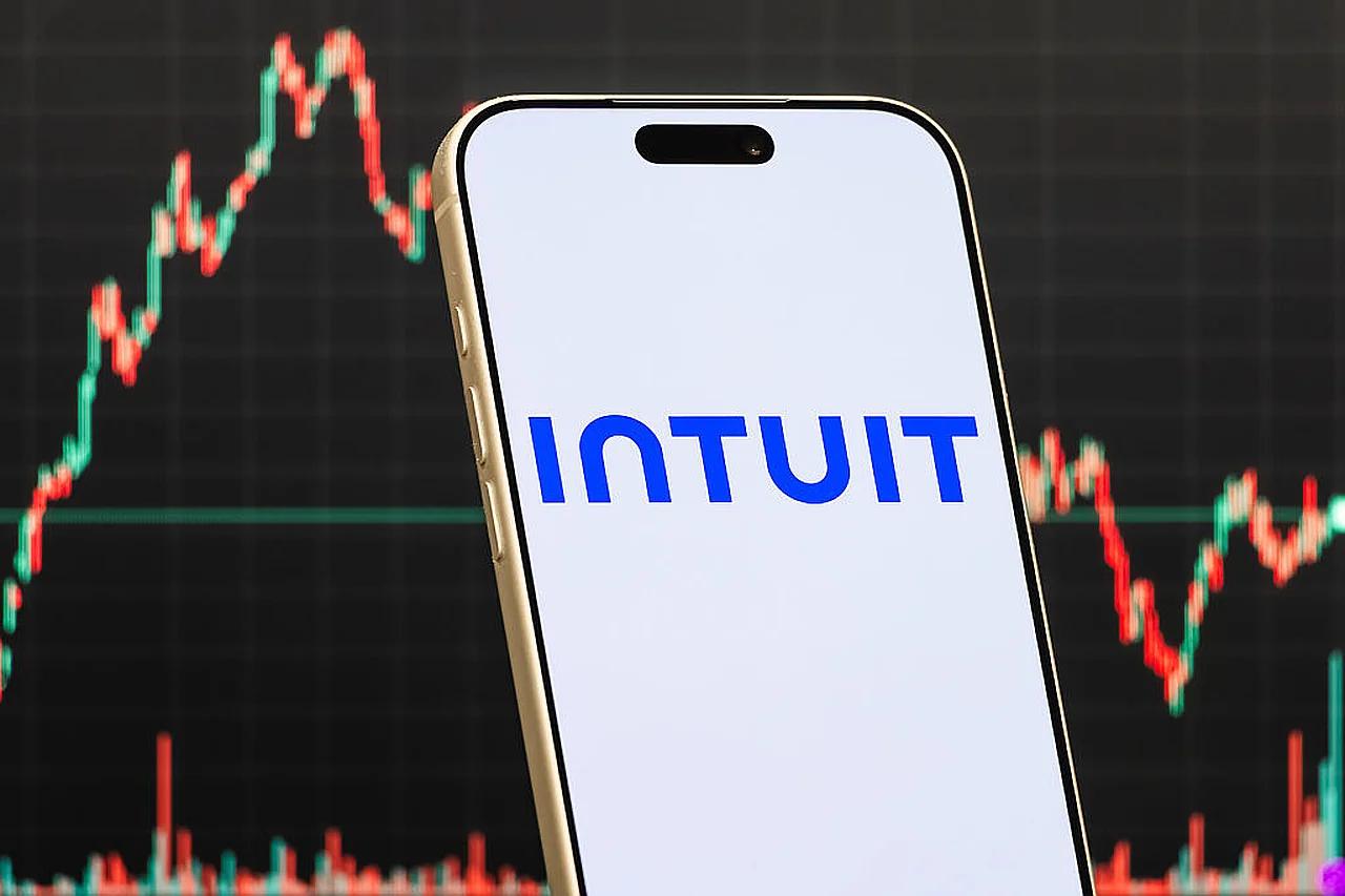 Intuit Cuts 17% Workforce, Signs Deals With Anthropic And OpenAI To Refocus On AI