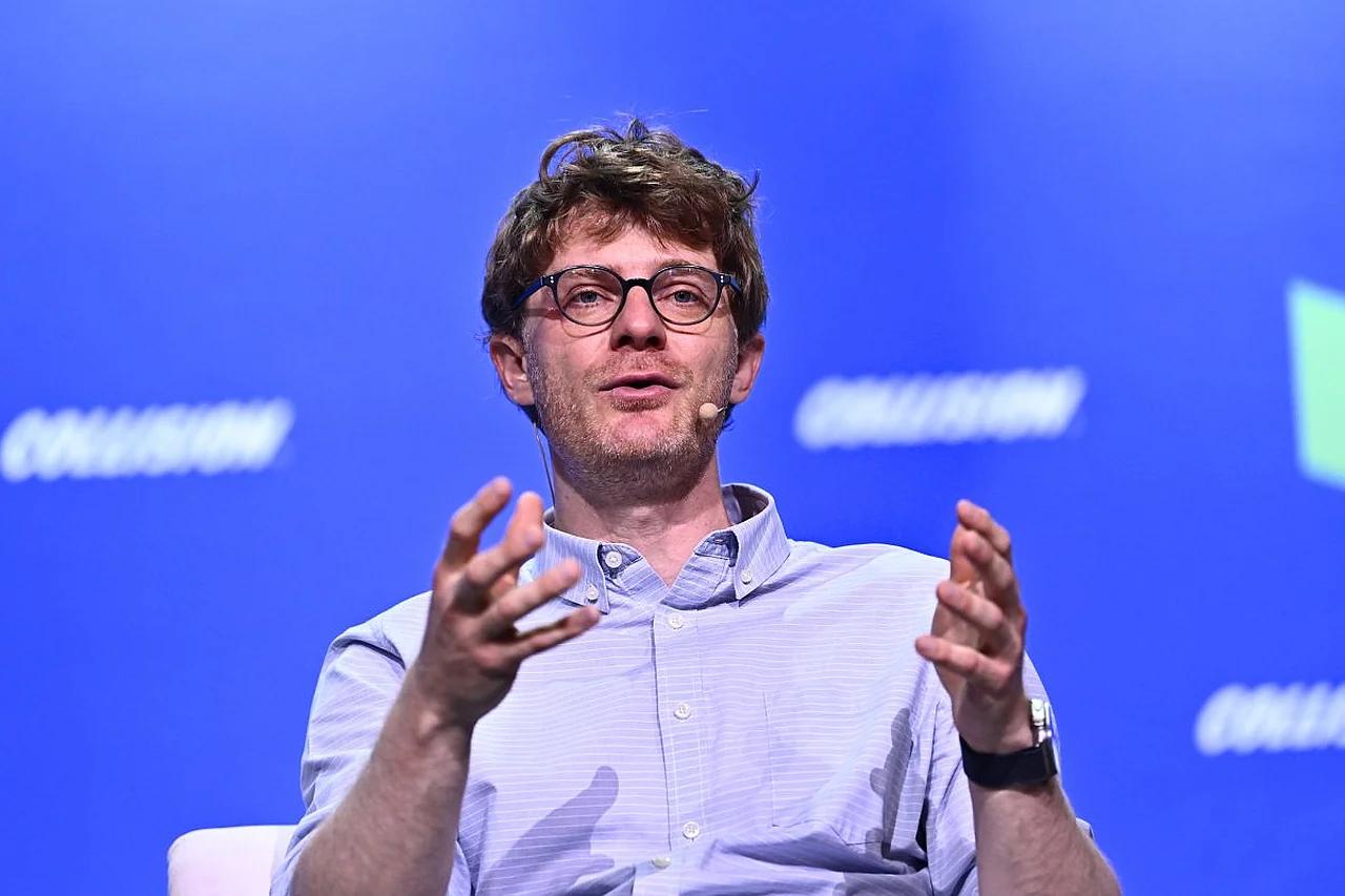 Richard Socher Launches Recursive Superintelligence With $650 Million To Build Self-Improving AI Models