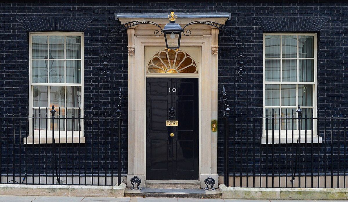 10 Downing Street, context photograph from 2013-02-21